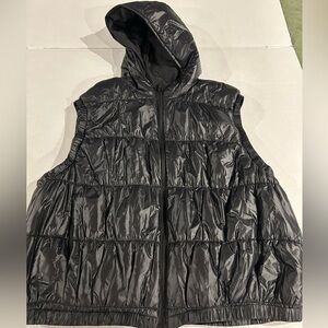 Avia women’s puff vest size XXXL (22) black
